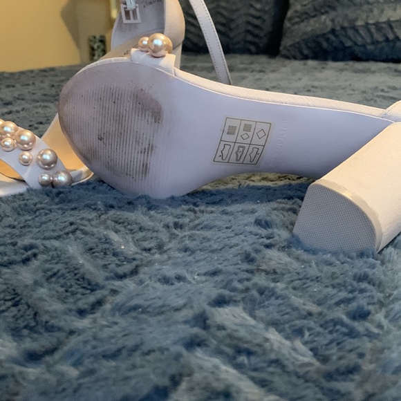 Call It Spring Lavender Sandals - Picture 3 of 6